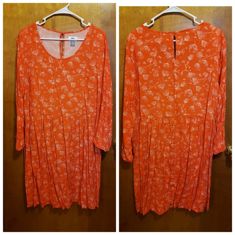 Bright old navy spring dress